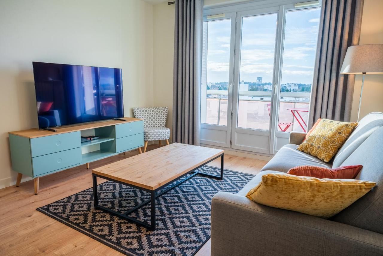 Apartament T2 De Standing Climatise Avec Parking Prive, Tram T2 T5, Hopitaux Est Bron Zewnętrze zdjęcie